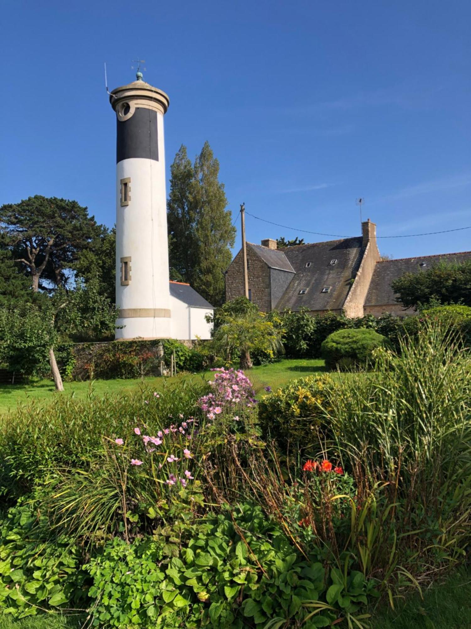 Les Ecolodges Sous Le Phare Louannec Εξωτερικό φωτογραφία