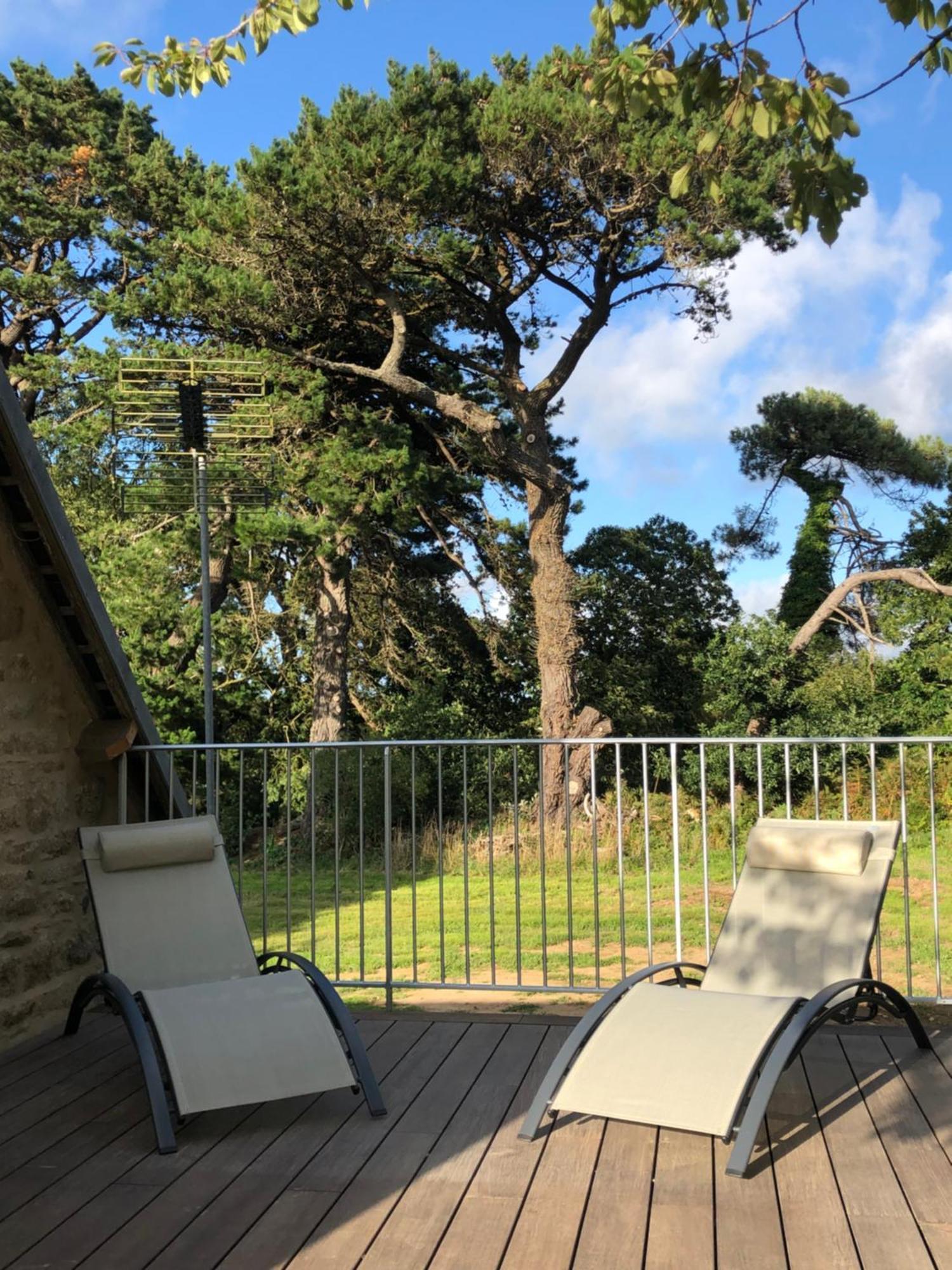 Les Ecolodges Sous Le Phare Louannec Εξωτερικό φωτογραφία